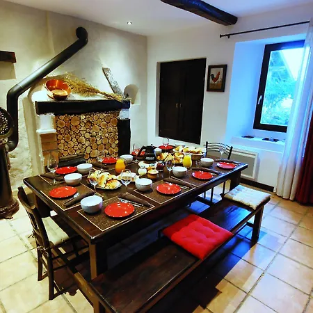 Maison d'hôtes Au Dessus De Parady