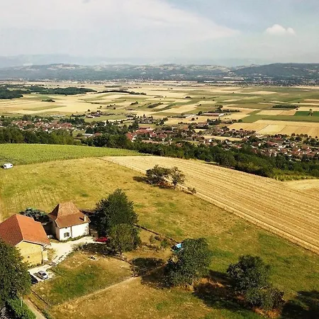 Au Dessus De Parady 3* Gillonnay