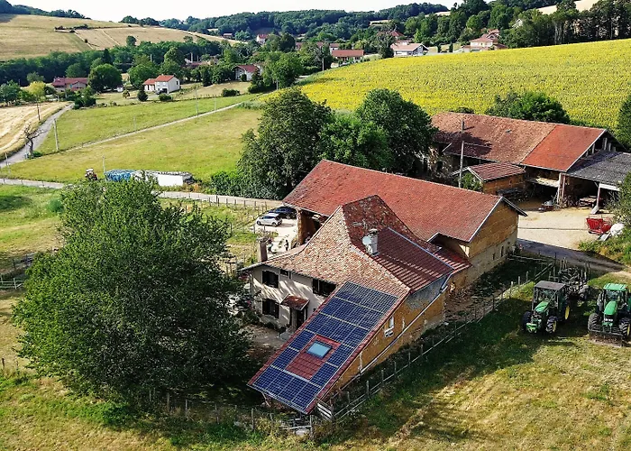 Au Dessus De Parady Pensión Gillonnay